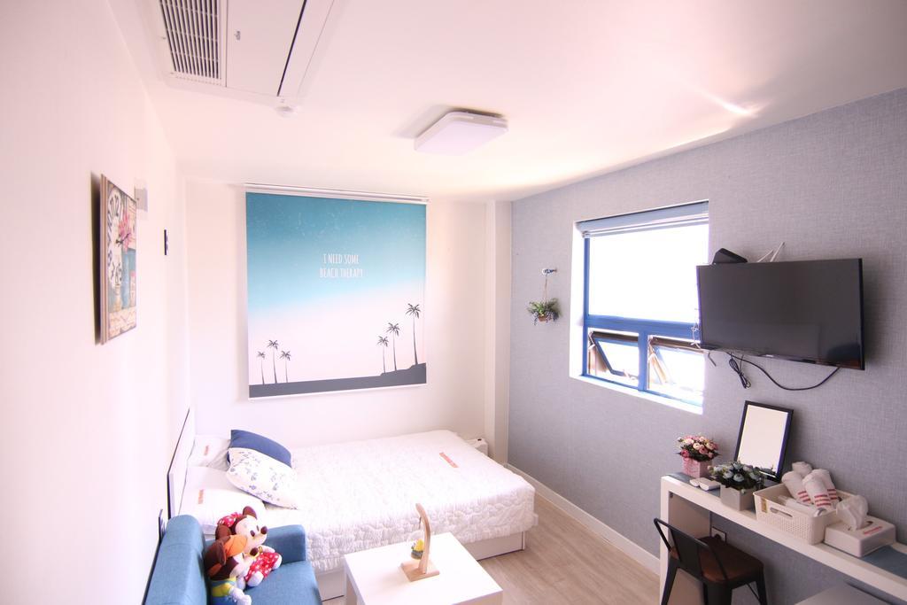 Hotel Road Myeongdong Seul Esterno foto